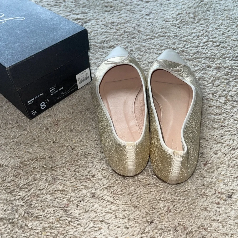 J.Crew Gemma Cap-toe Flats in Metallic Gold Sz 8.5 Gently Loved w/Box - Picture 7 of 12